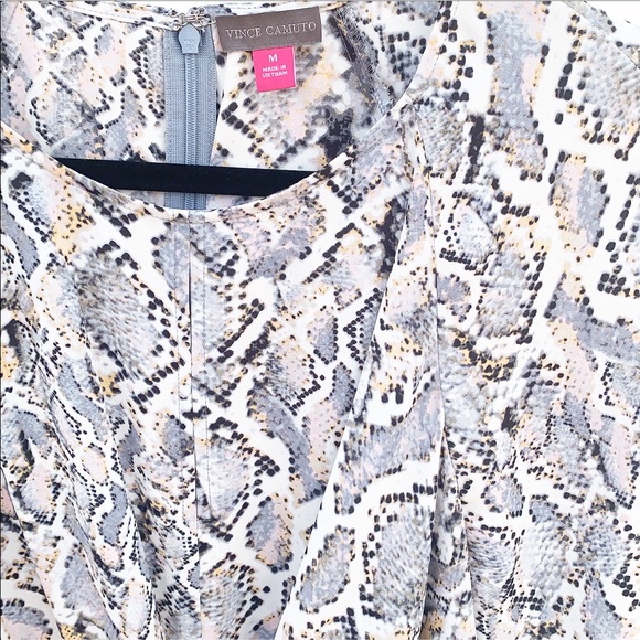 Vince Camuto Snake Python Print Tie Knot Top - Picture 3 of 6